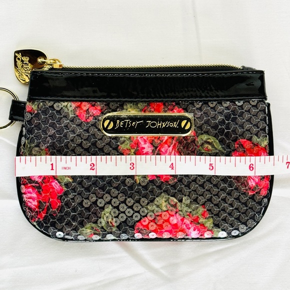 BETSEY JOHNSON Sequin Black & Red Roses Coin Purse Pouch NWT - Picture 9 of 10